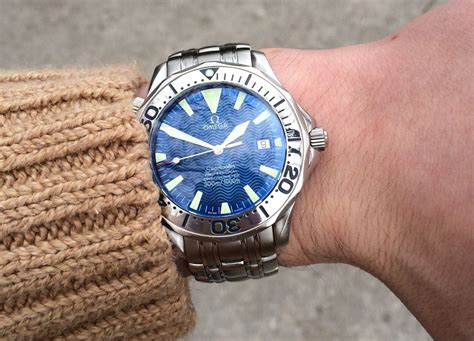 seamaster electric blue